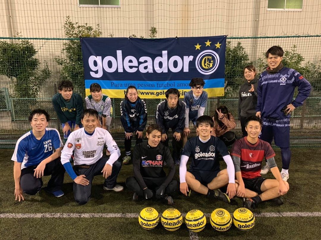 大人向けフットサルスクールのご紹介